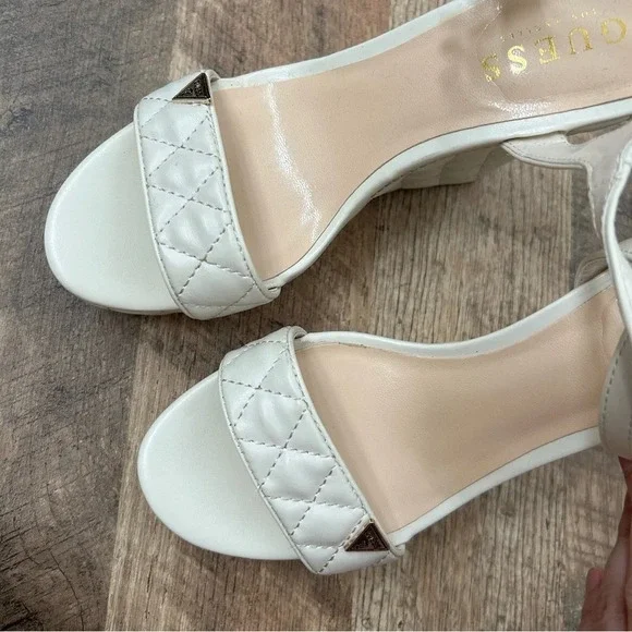 Guess Quilted Wedges Size 6 - Picture 4 of 8